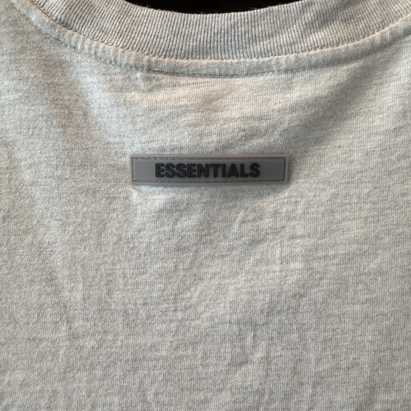 Essentials Fear of God logo tee size XXS - Picture 4 of 8